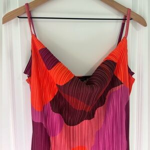 BOOHOO. Abstract Plisse Maxi Dress. US SIZE: 14